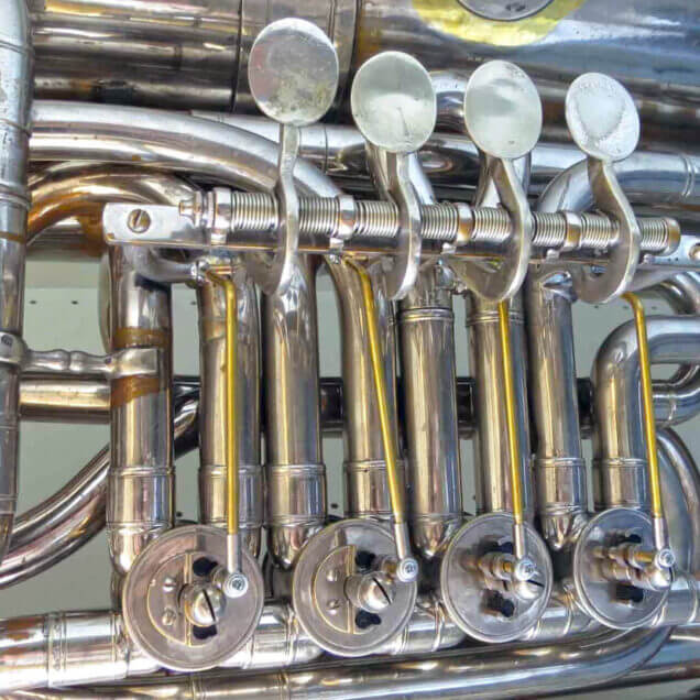 Huttl tuba with new, faster miniball linkages